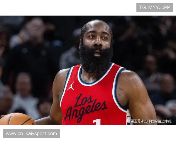 快船再输关键战：哈登 0 分末节引争议