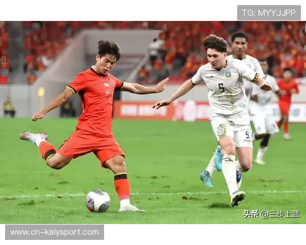 国足赛前最后一练顺利结束,国足最后两场 国足赛前最后一练顺利结束,国足最后两场