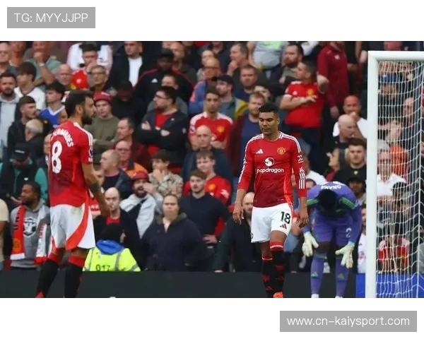 曼联暂拒谈卡塞米罗续约，留队成疑，曼联卡神