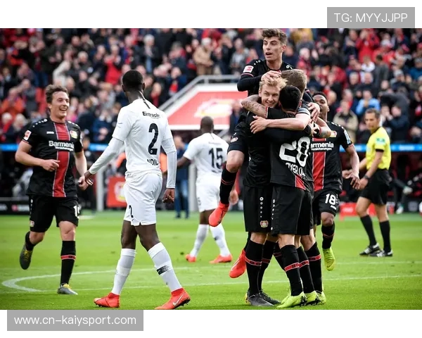 球迷失望勒沃库森，法兰克福能否顺势而为？，勒沃库森 法兰克福